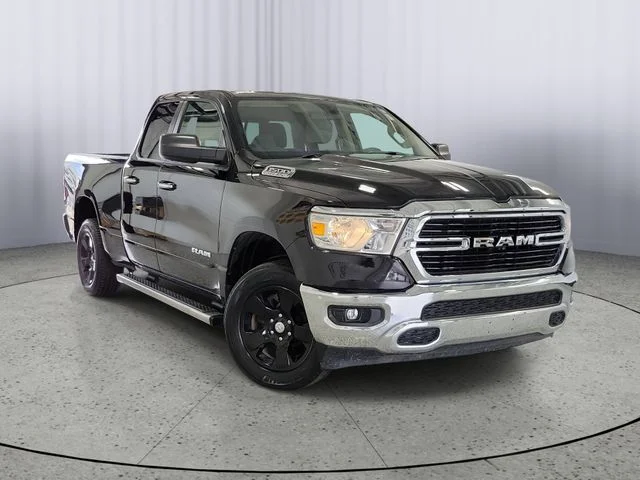 2020 RAM 1500 Big Horn/Lone Star 4x4 Quad Cab 6'4's photo