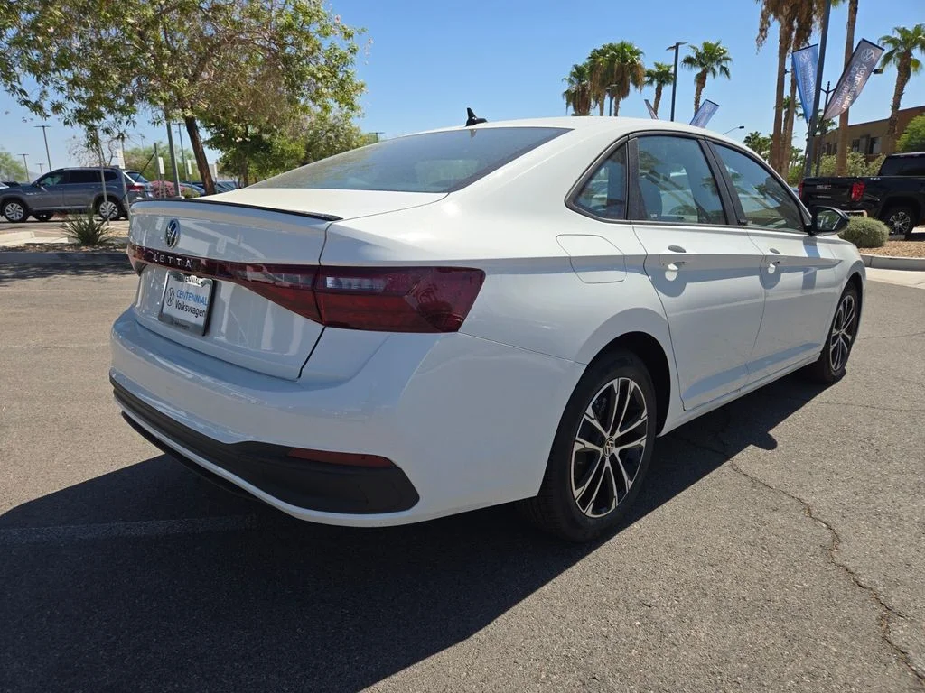 New 2026 White Volkswagen 1.5T Sport image 4