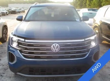 Used 2025 Mountain  Lake Blue Volkswagen 2.0T SEL image 2