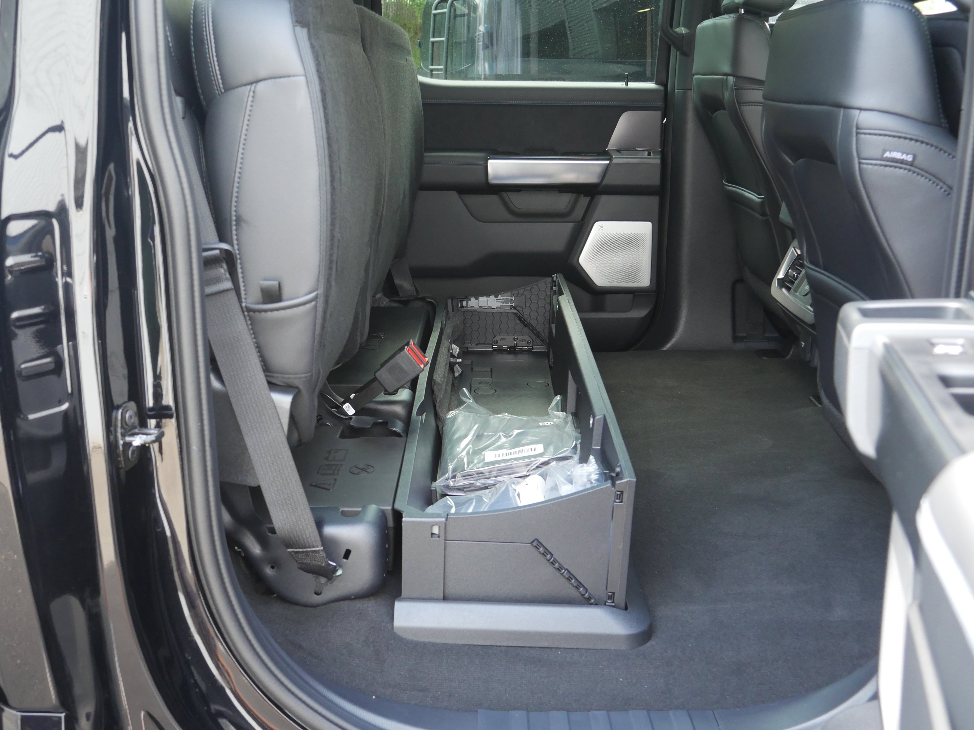 New 2026 Agate Black Metallic Ford F-350® Platinum® image 35