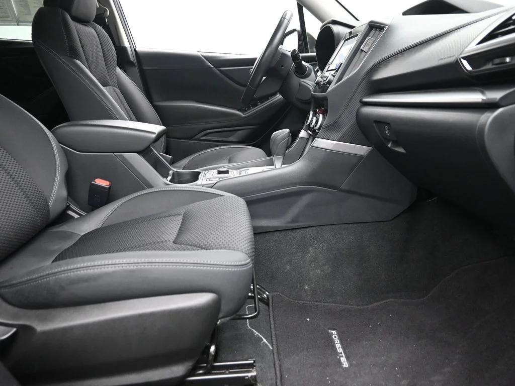 Used 2023 Black Subaru Premium image 9