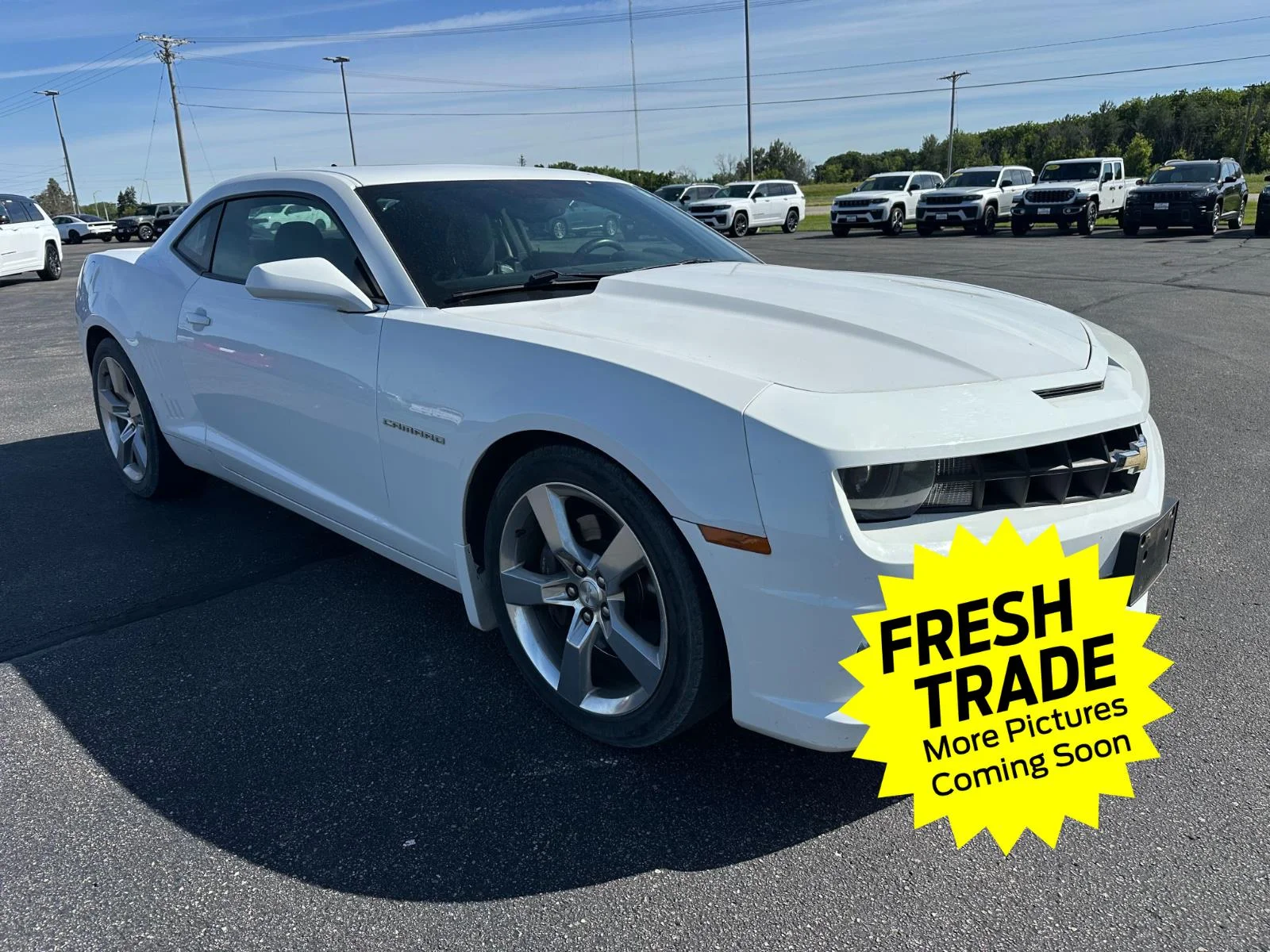 Used 2011 Summit White Chevrolet 2SS image 2