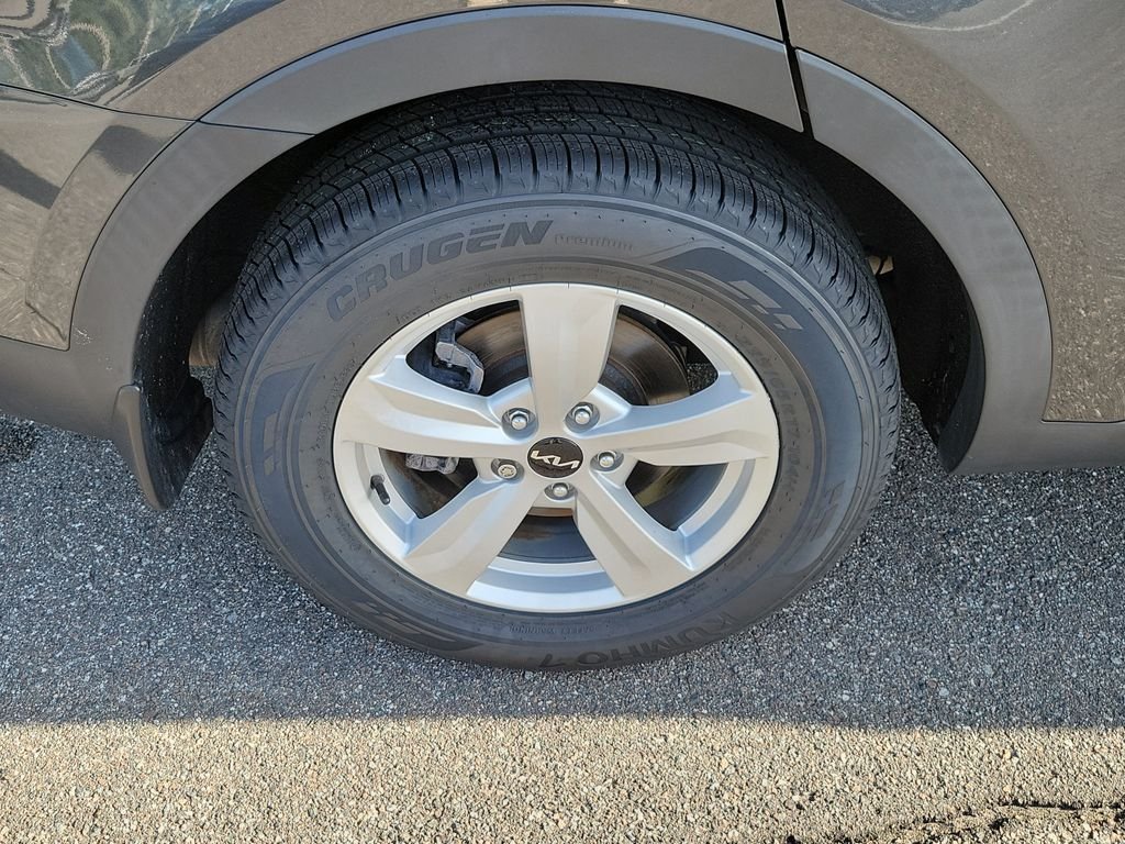 Certified Used 2022 Gravity Gray Kia LX image 40