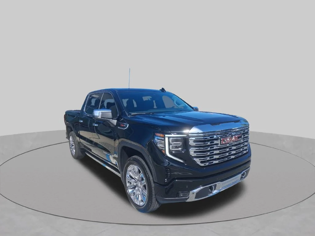 Used 2026 Black GMC Denali image 3