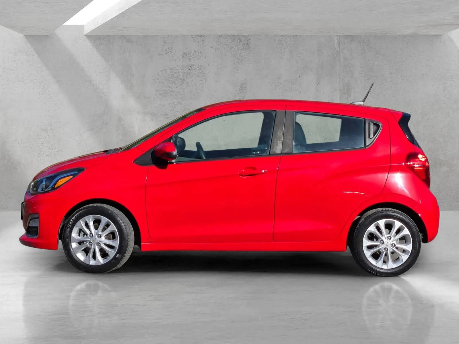 Used 2020 RED HOT Chevrolet LT image 7