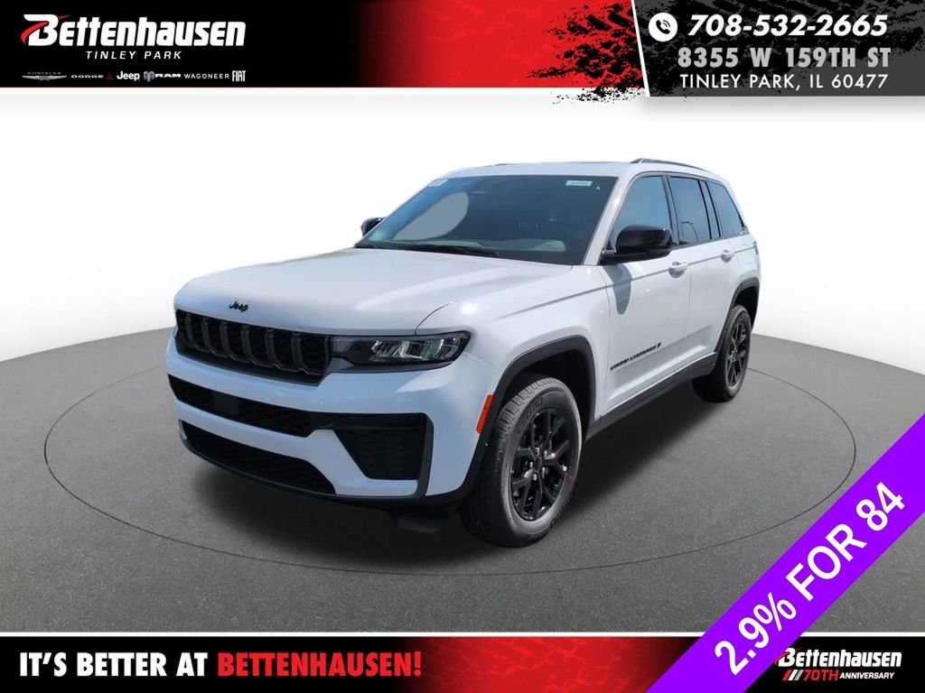 New 2026 Bright White Clear-Coat Exterior Paint Jeep Laredo Altitude image 1