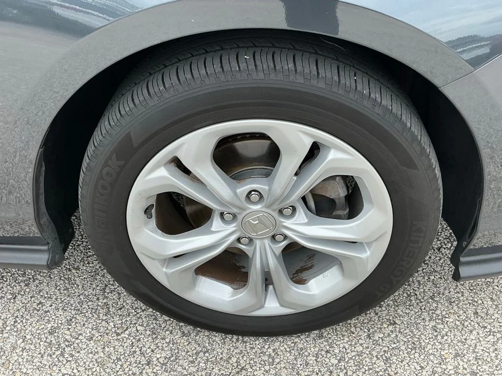 Used 2024  Honda LX image 22