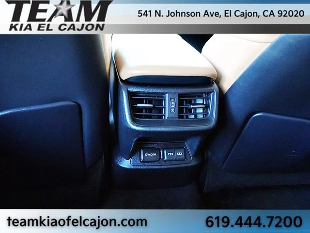 Used 2024 White Lexus 300h Ultra Luxury image 22