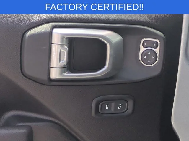 Used 2024 Silver Jeep Sport S image 13