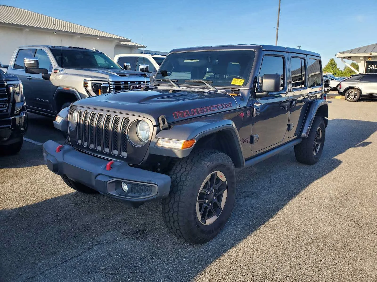 Used 2018  Jeep Rubicon image 1