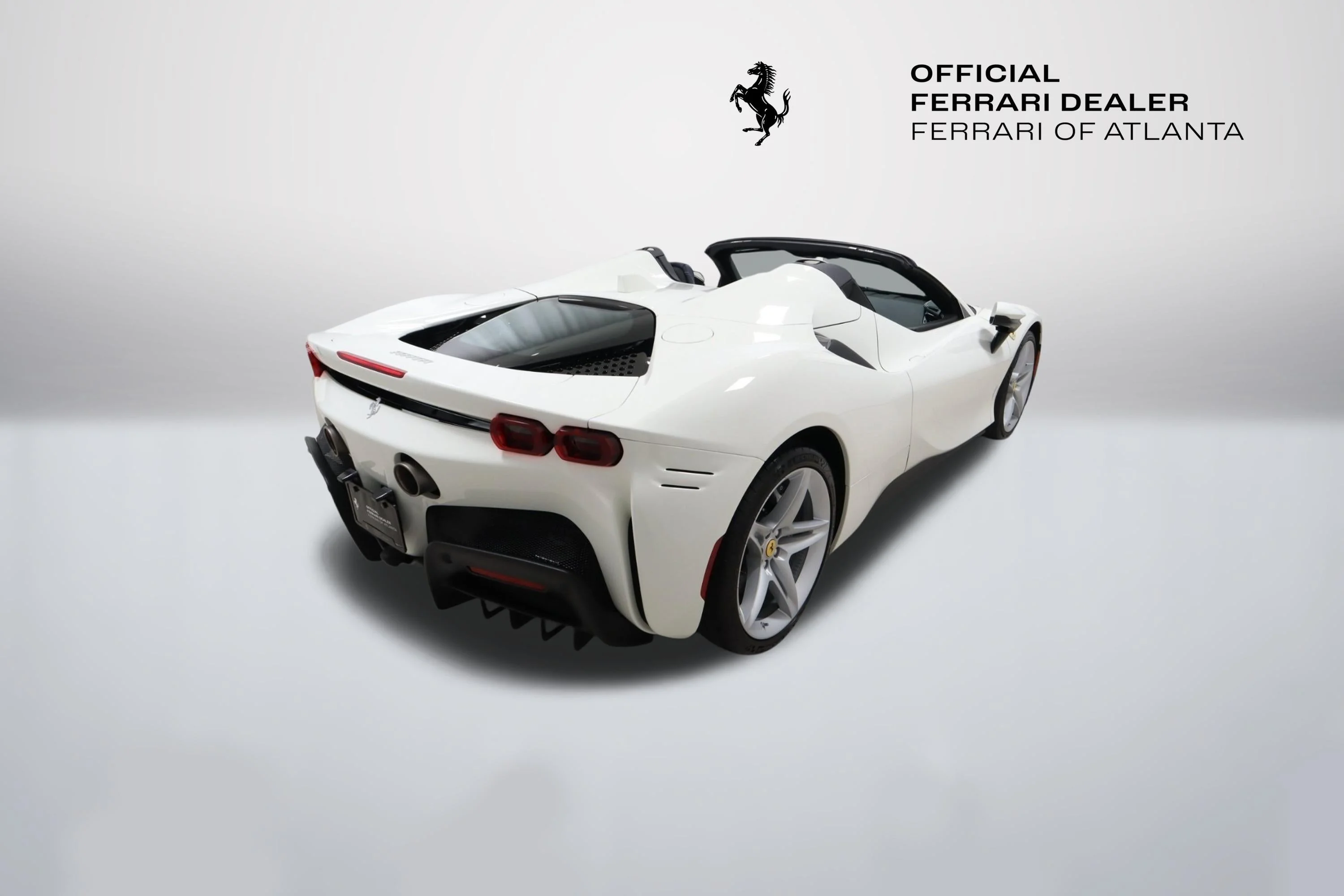Certified Used 2025 Bianco Avus Ferrari  image 5