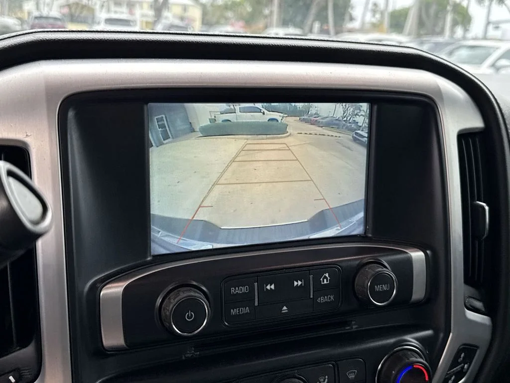 Used 2018 Blue Metallic GMC SLT image 49