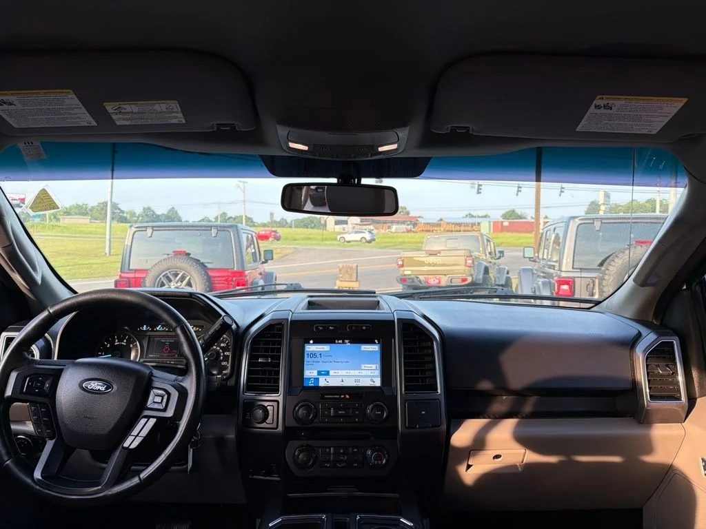 Used 2018 White Ford XLT image 20