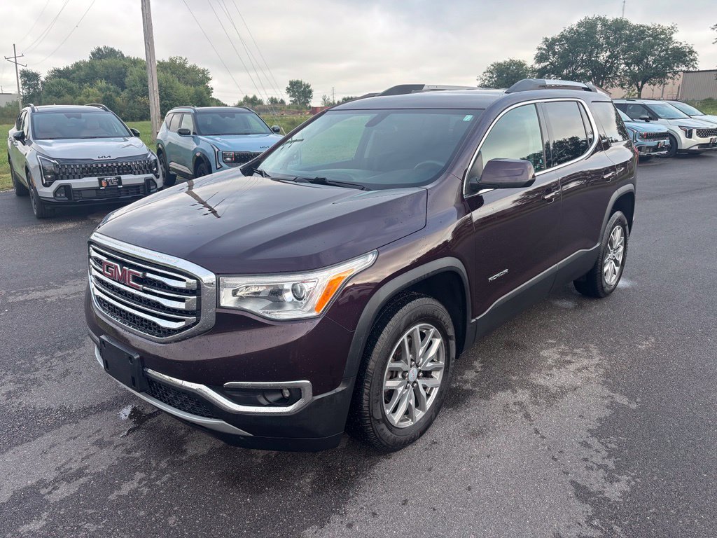 Used 2017 Black Cherry Metallic GMC SLE-2 image 3