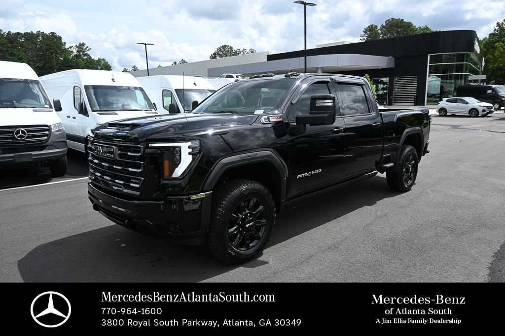 2026 GMC Sierra 4WD Crew Cab Standard Box AT4's photo