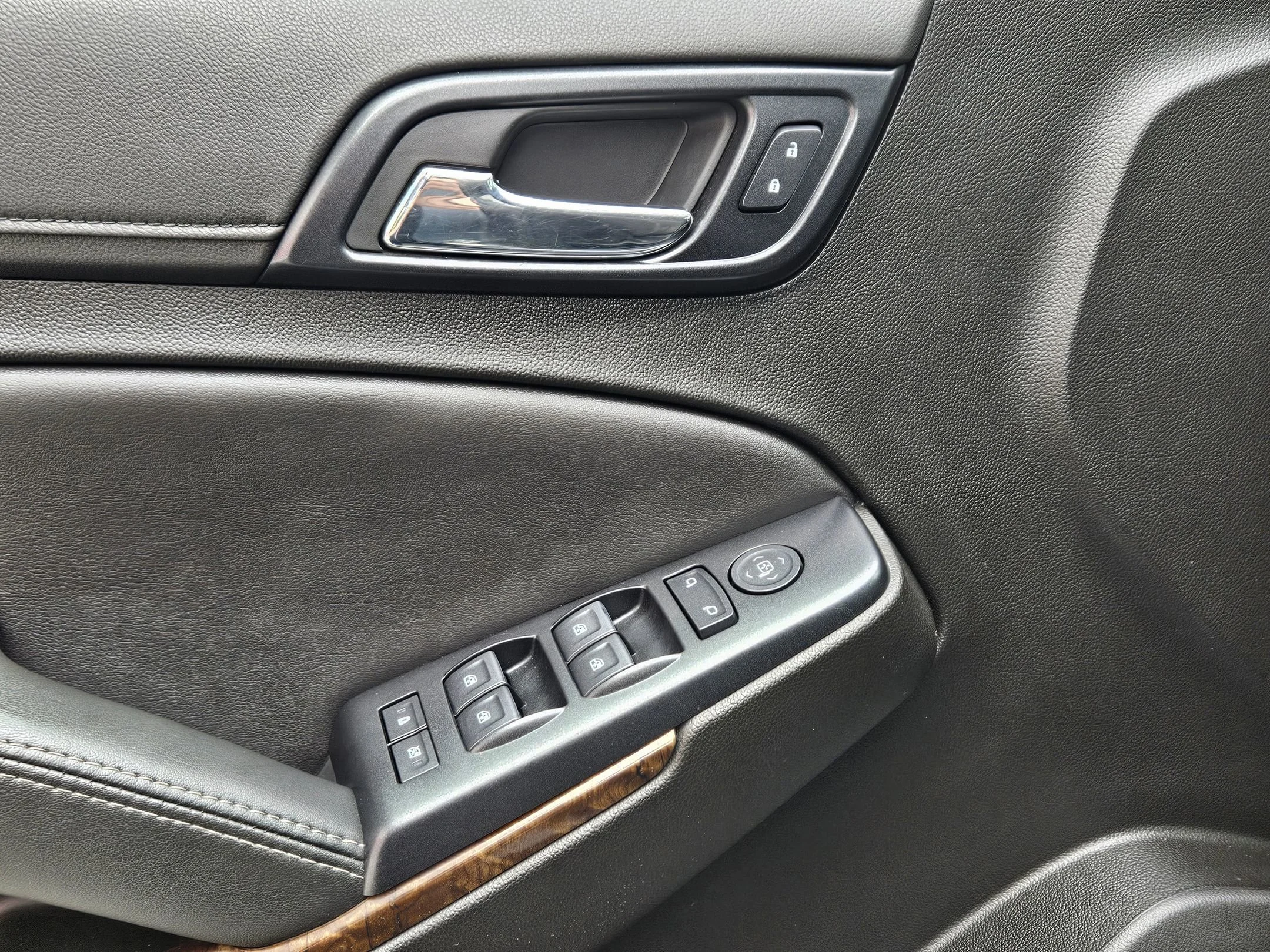 Used 2019 Satin Steel Metallic Chevrolet LS image 17
