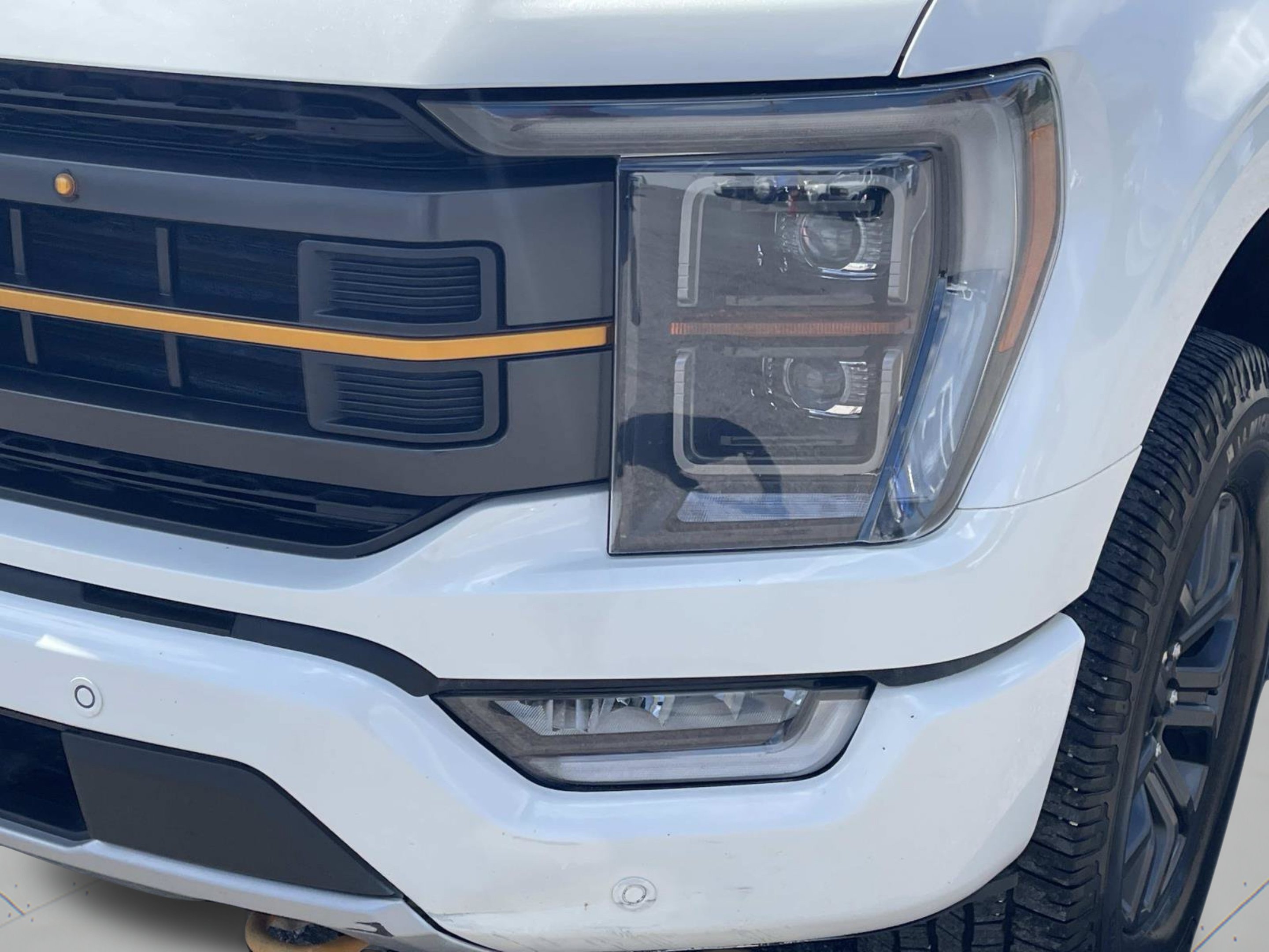 Used 2023 White Metallic Ford Tremor image 9