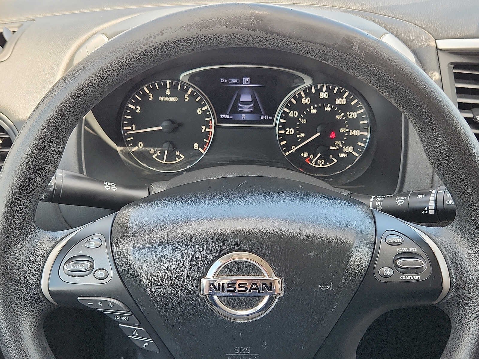 Used 2019 White Nissan S image 22