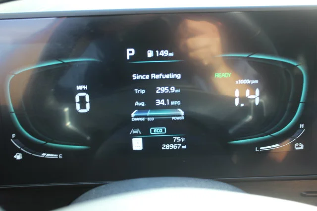 Used 2023 Black Kia EX image 18