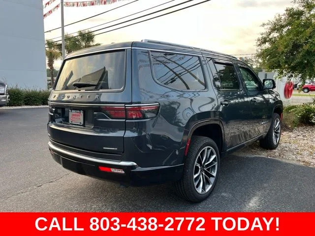 Used 2023 Gray Jeep Series III image 3