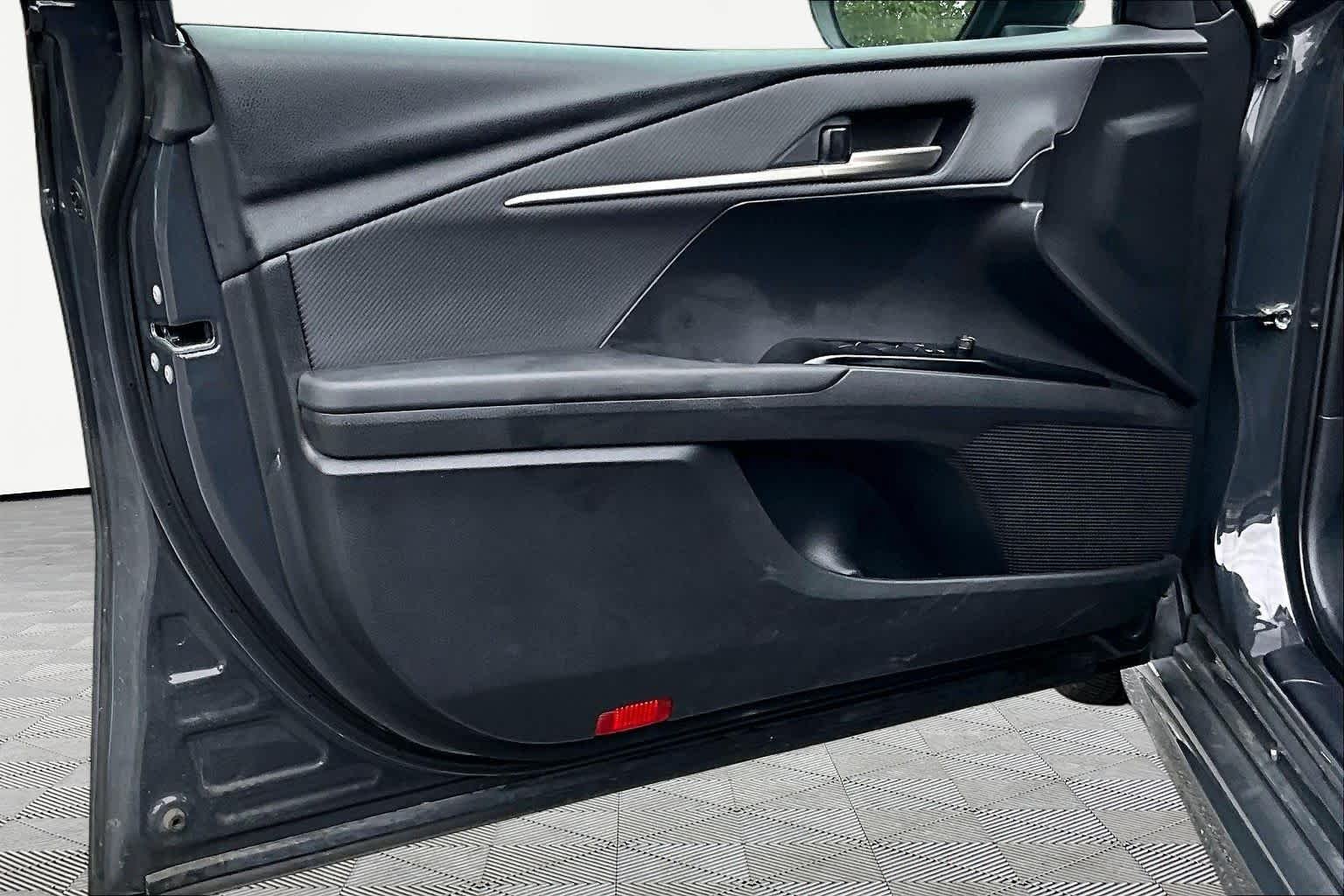 Used 2025 Underground Toyota SE image 22