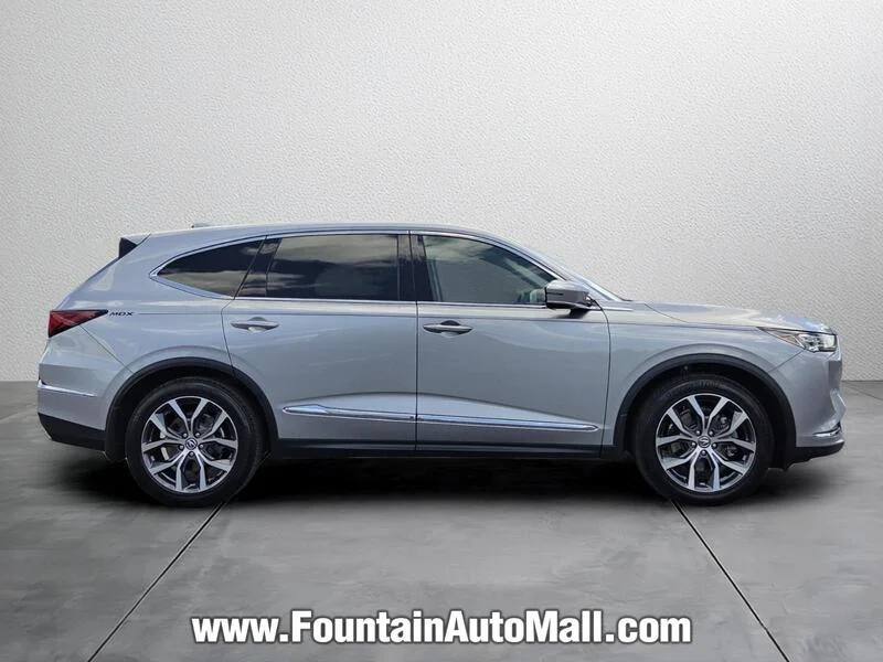 Used 2024 Lunar Silver Metallic Acura FWD W/TECHNOLOGY PACKAGE image 5