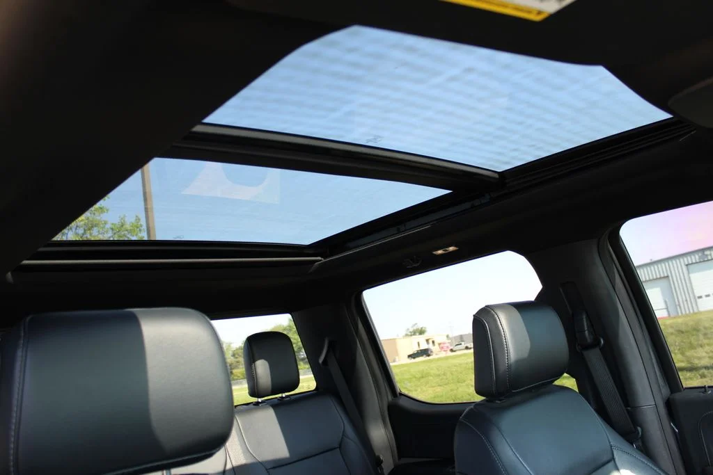 Used 2023 Gray Ford XLT image 12