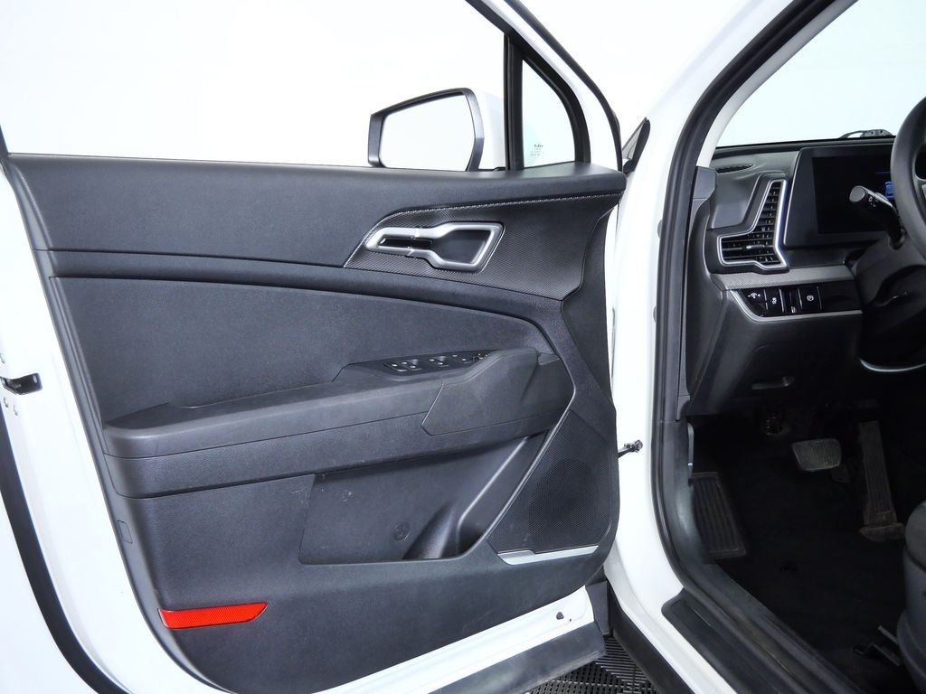 Used 2023 White Kia LX image 14