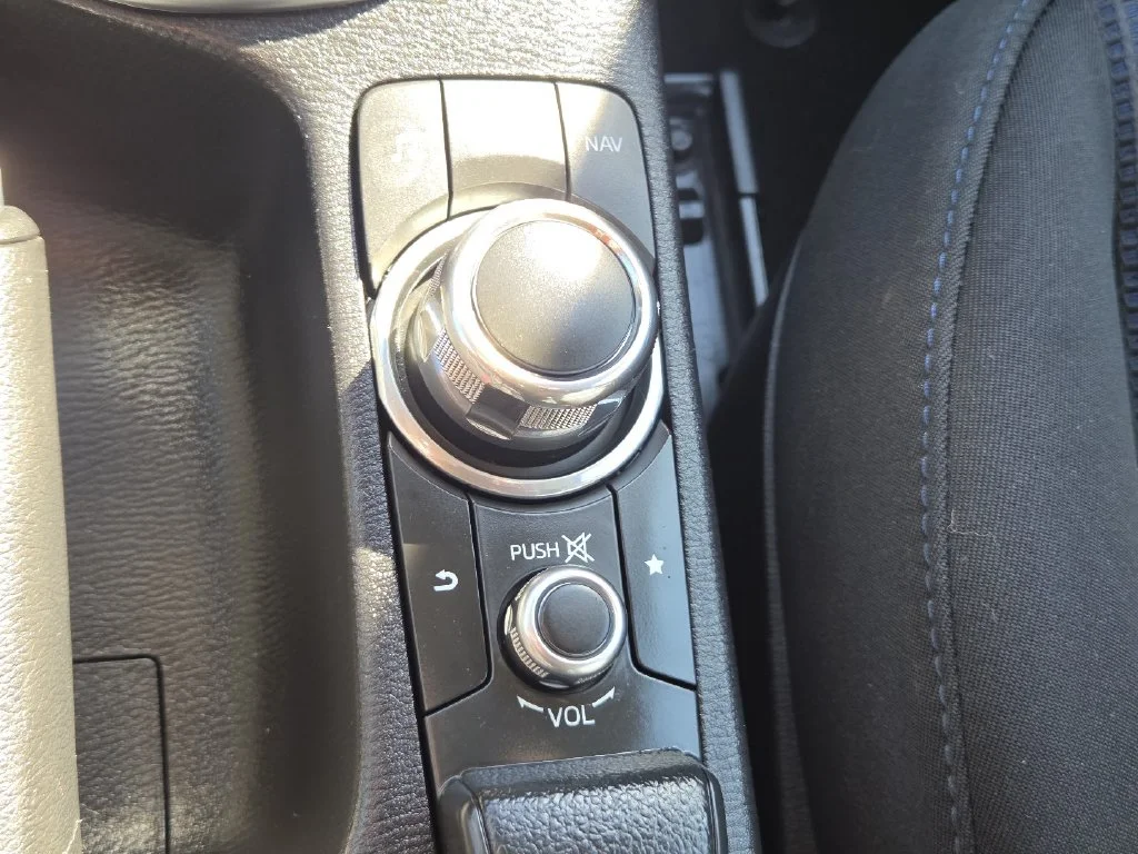 Used 2016 Blue Scion Base image 16