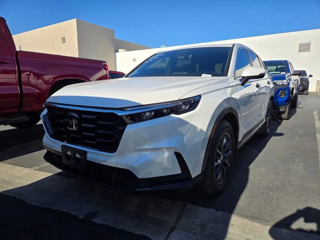 Used 2026 White Honda EX-L image 4