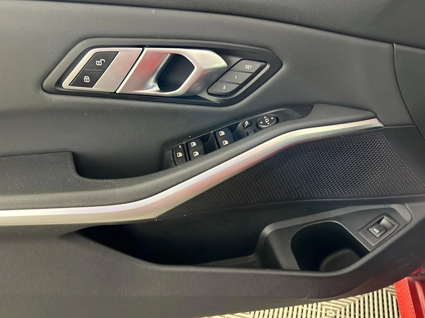 Used 2019 Melbourne Red Metallic BMW 330i xDrive image 16