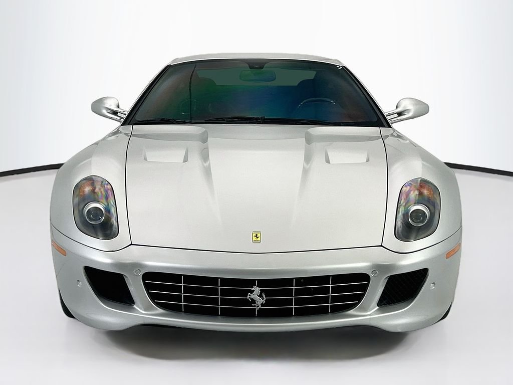 Used 2009  Ferrari  image 2