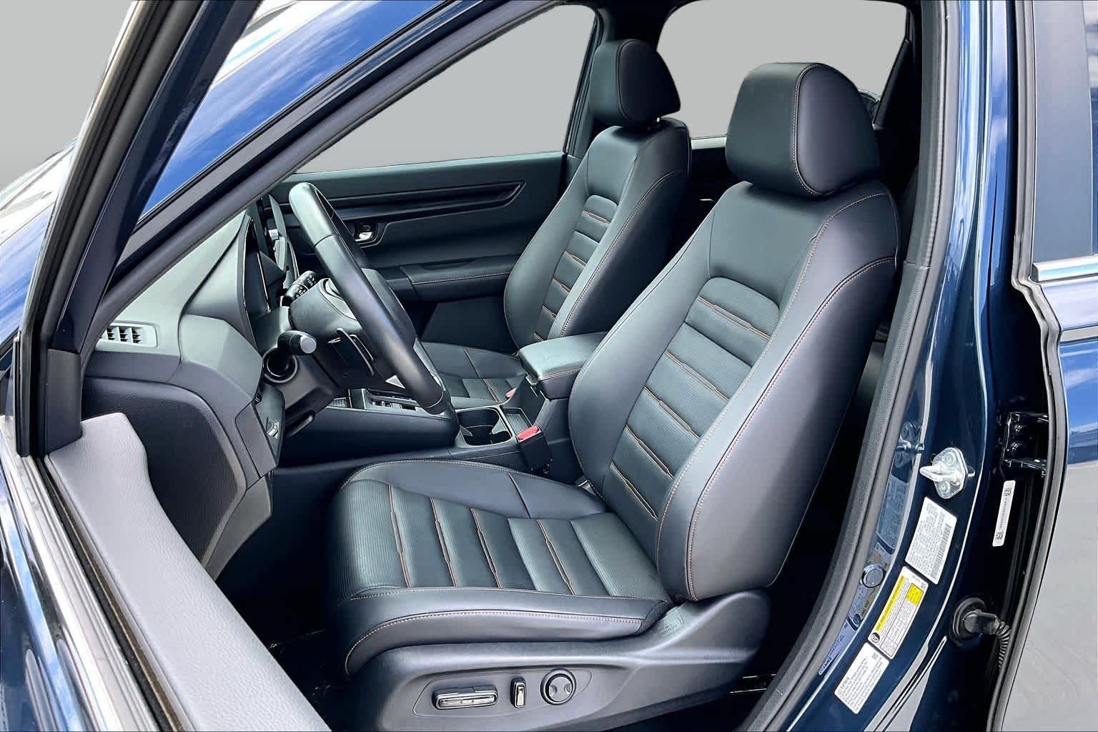 Used 2024 Canyon River Blue Metallic Honda Sport-L image 8