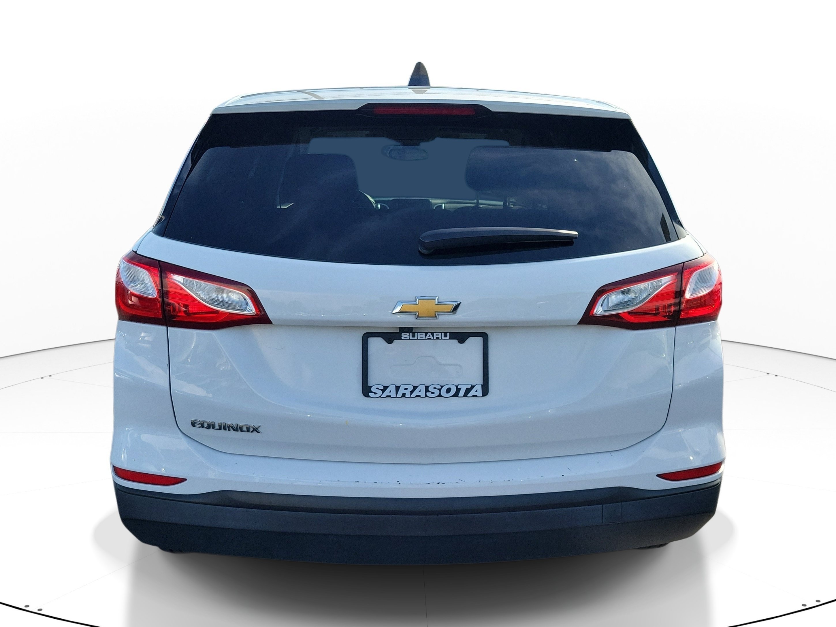 Used 2021 Summit White Chevrolet LS image 4