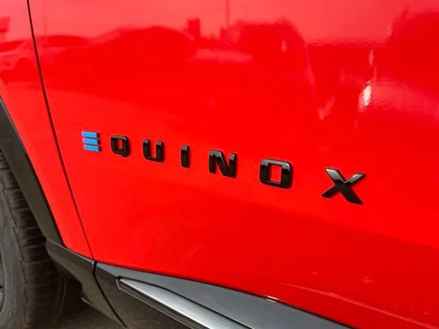2026 Chevrolet Equinox EV RS - Photo 64