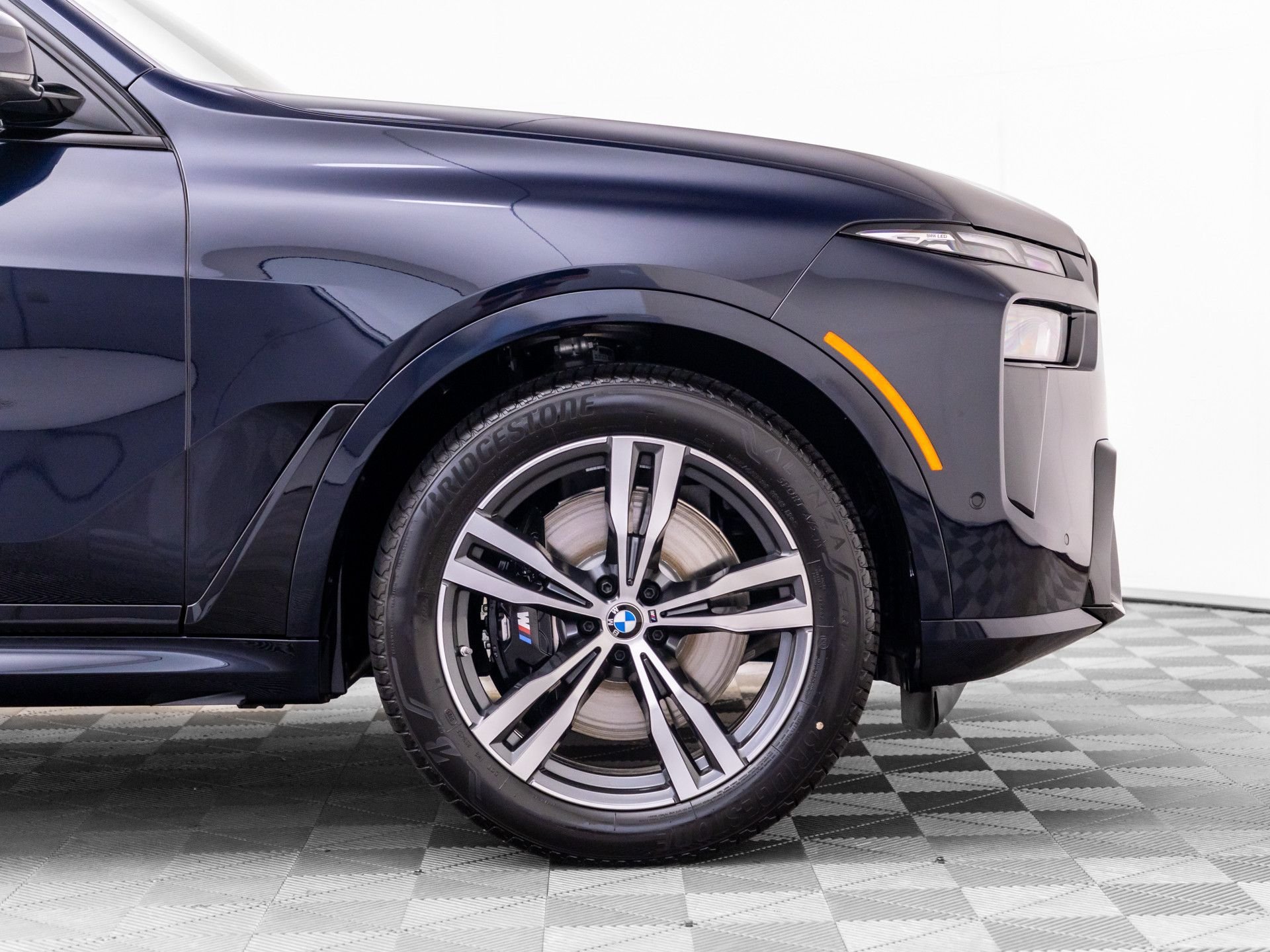 New 2027 Carbon Black Metallic BMW xDrive40i image 38