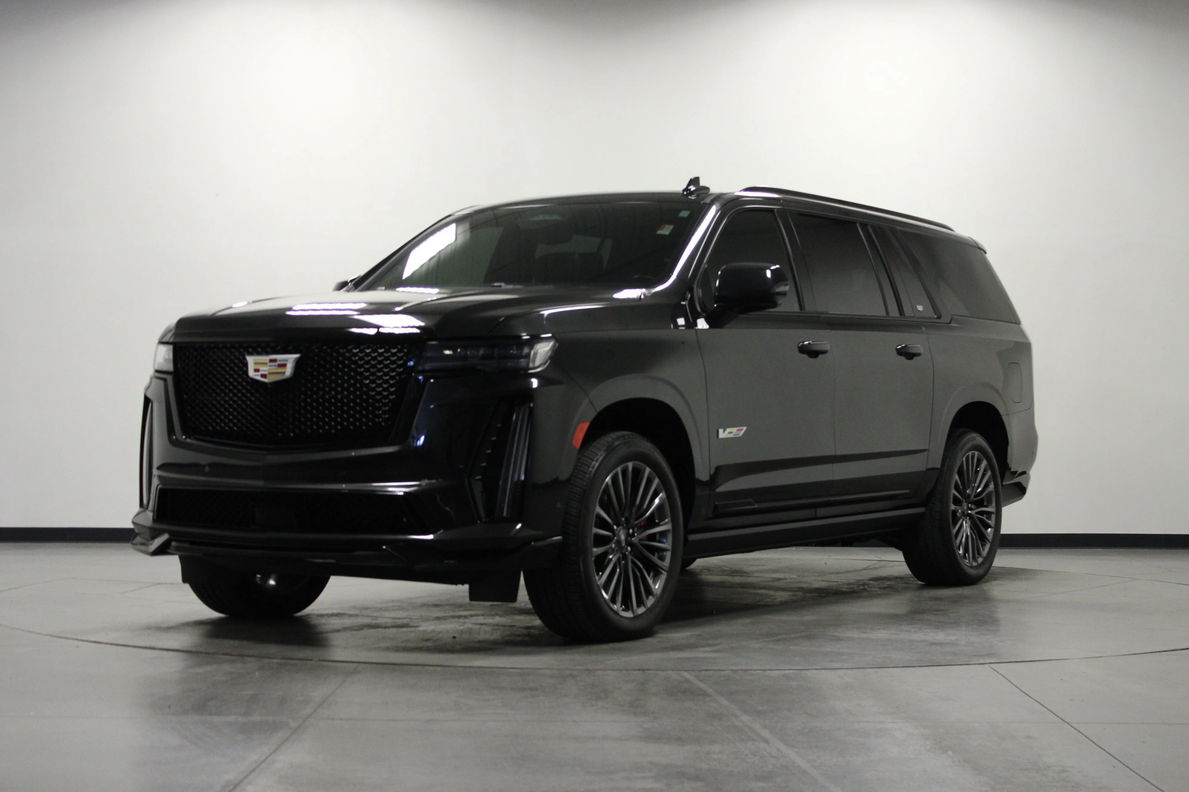 Used 2024 Black Diamond Tricoat Cadillac AWD V-Series image 8
