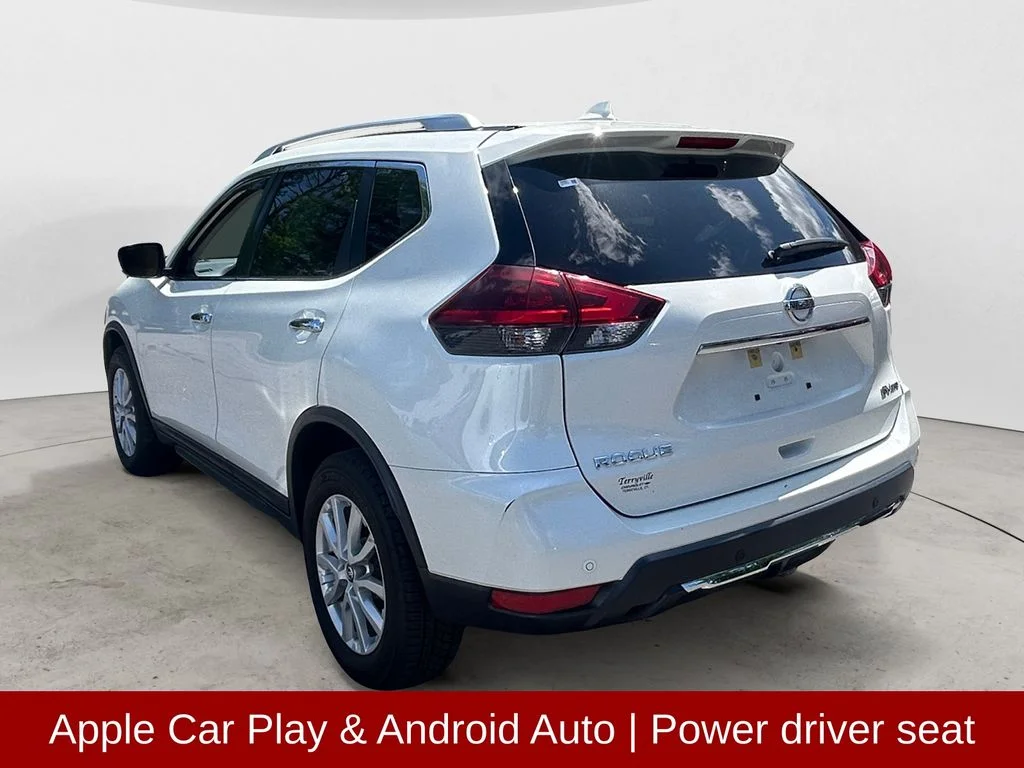 Used 2019 Pearl White Nissan SV image 3