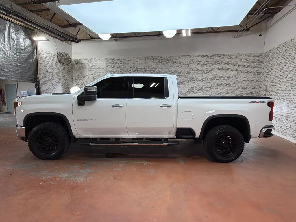 Used 2023 Summit White Chevrolet LTZ image 4