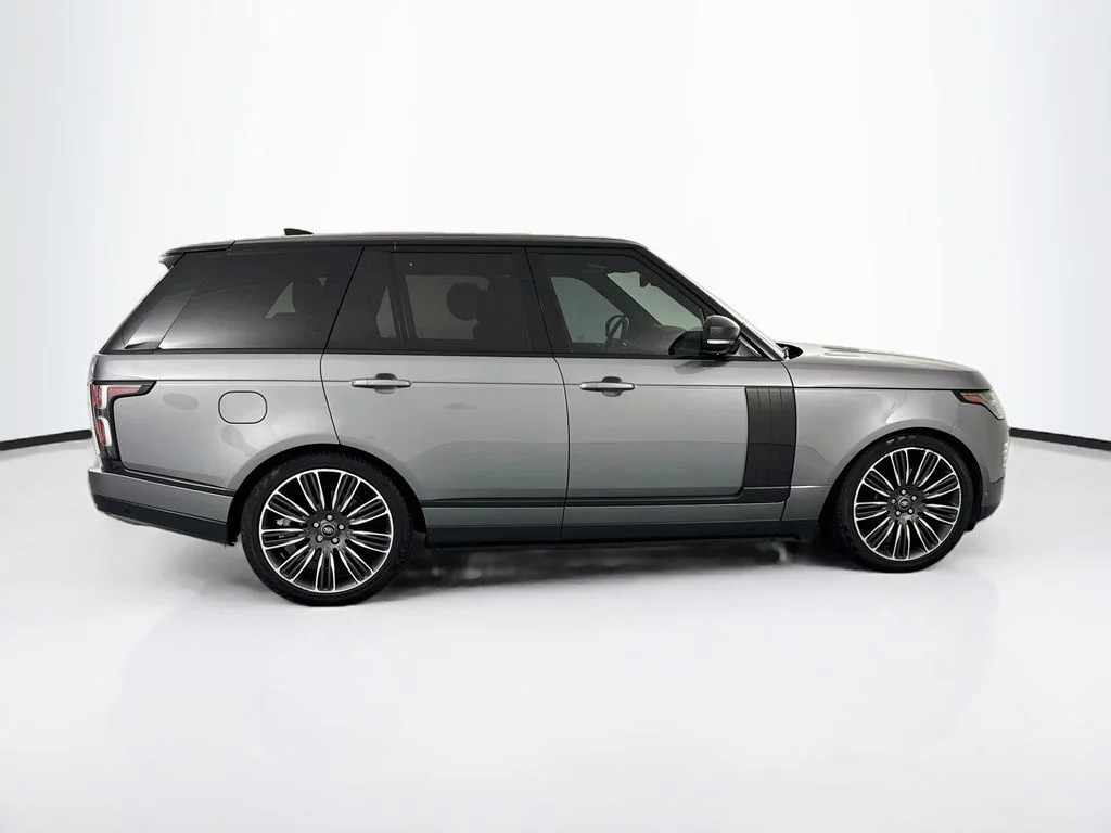 Used 2021 Gray Land Rover P525 Westminster image 4
