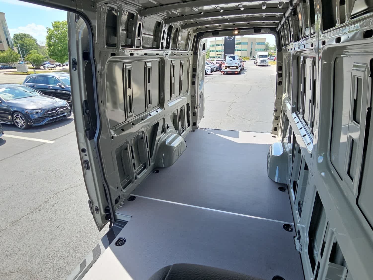 2025 Mercedes-Benz Sprinter Cargo Van Base - Photo 10