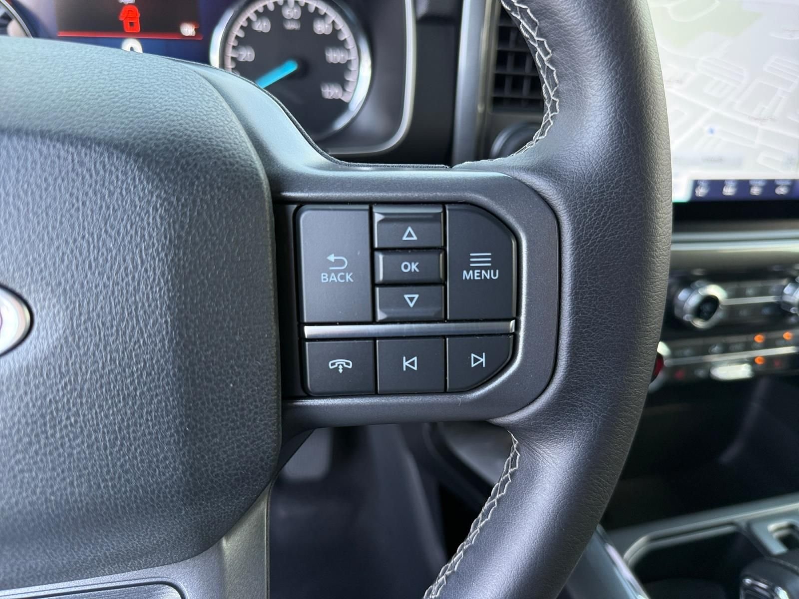 Certified Used 2023 Avalanche Ford XLT image 25