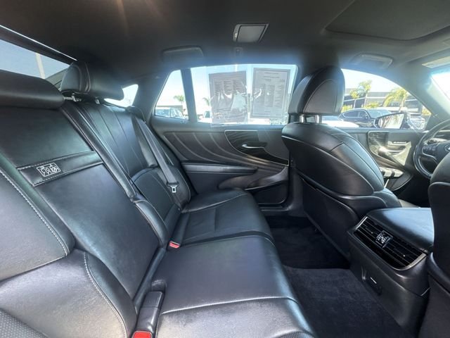 Used 2023 White Lexus 500 Base image 14