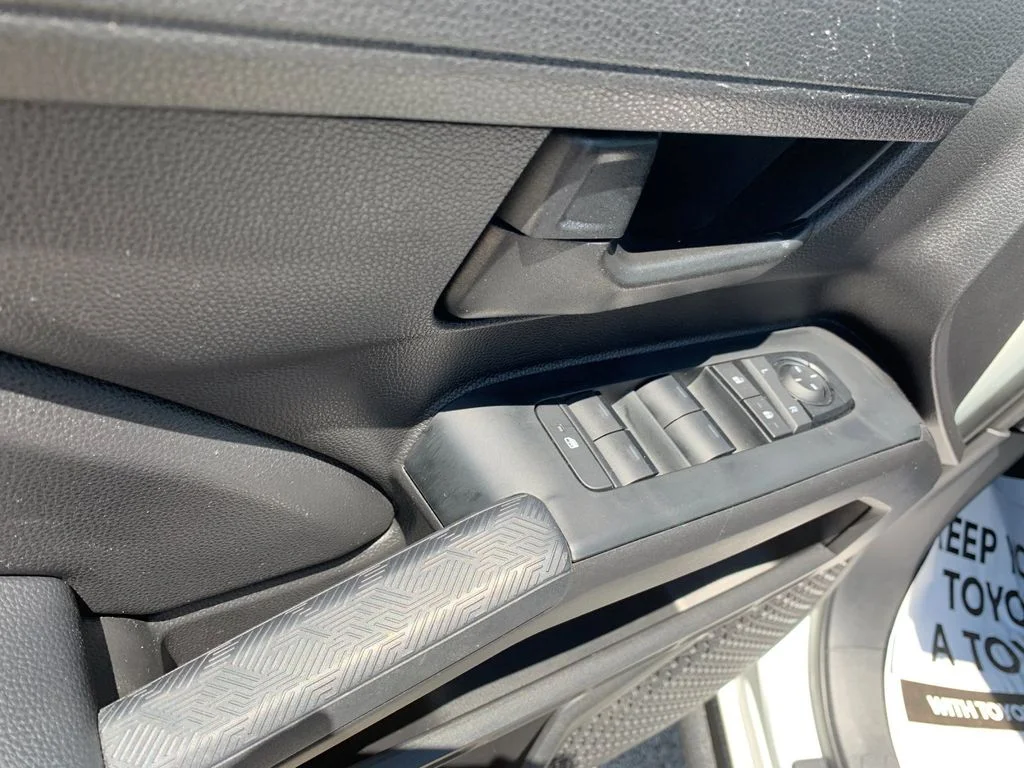 Used 2025 White Toyota SR image 13