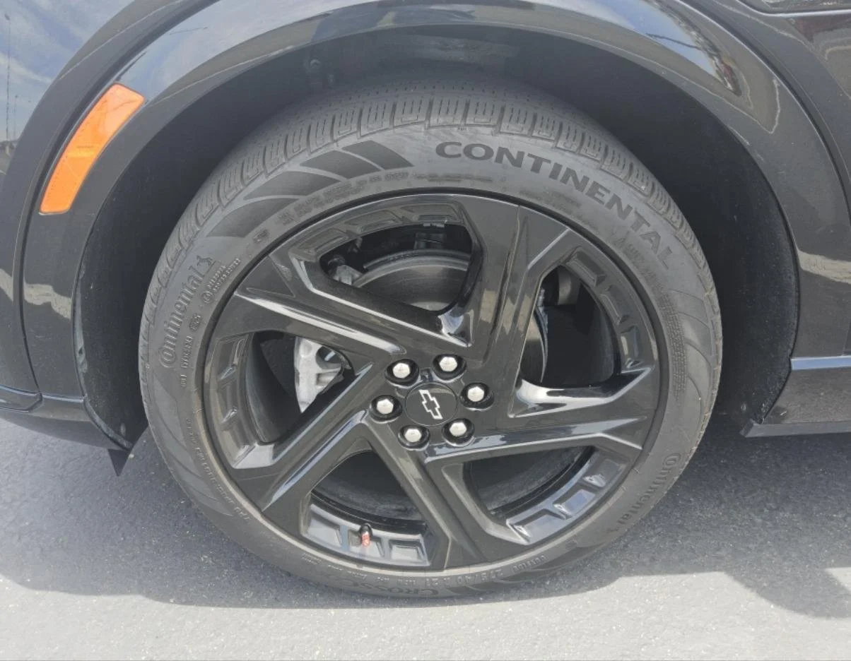 Used 2025 Black Chevrolet RS image 25