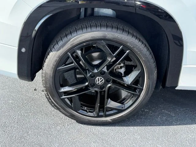 Certified Used 2026 White Volkswagen SE R-Line Black image 10
