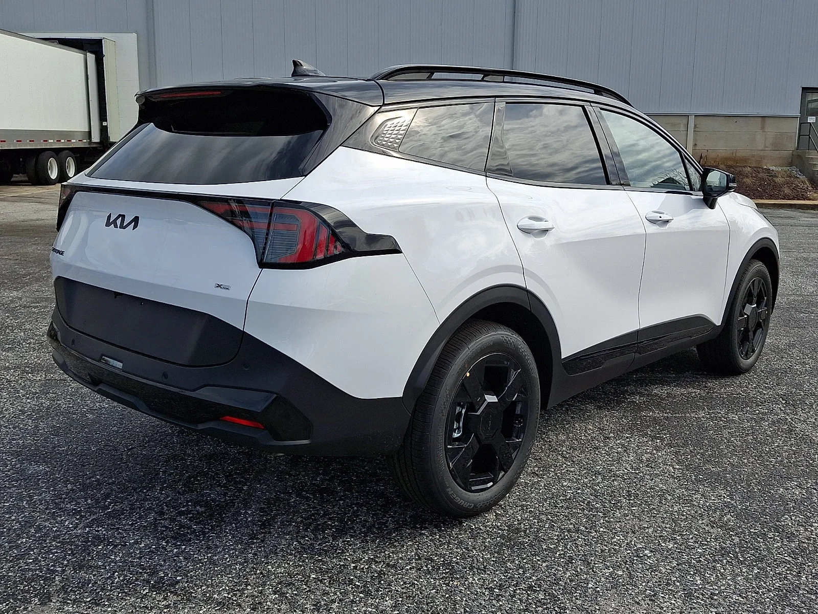 New 2027 White Kia X-Line image 8