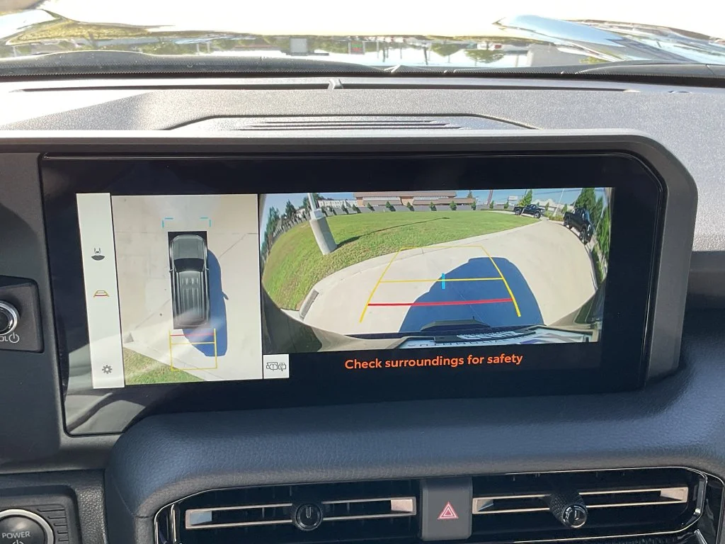 Used 2025 Black Toyota Base image 27