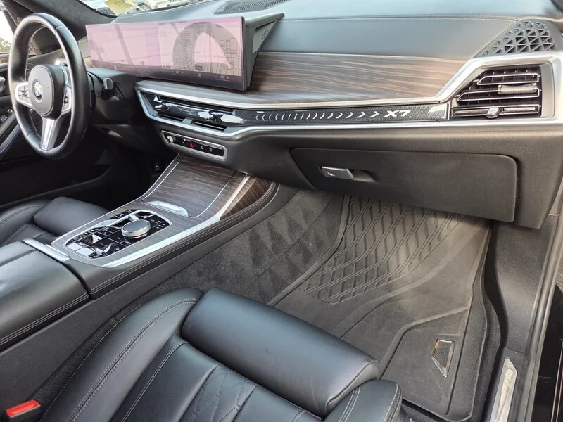 Used 2023 Black Sapphire Metallic BMW XDRIVE40I SPORTS ACTIVITY VEHICLE image 21