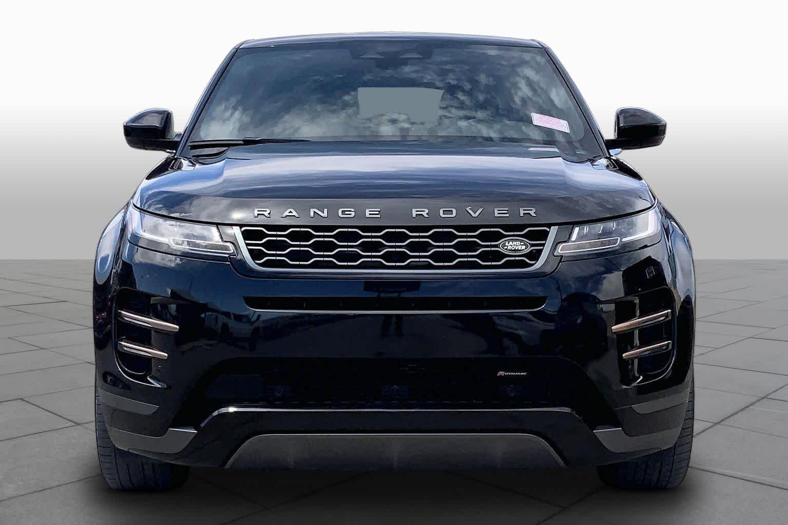 Used 2023 Santorini Black Metallic Land Rover R-Dynamic S image 4